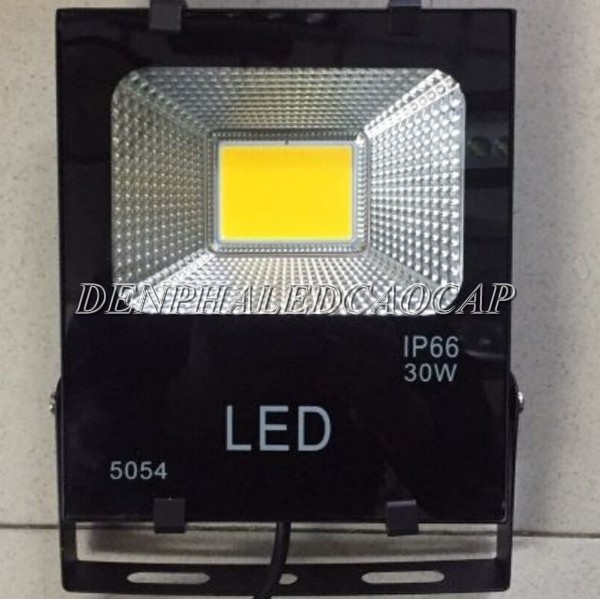 Đèn pha led 30W ip66 chiếu sáng biển hiệu