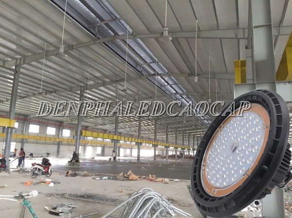 Ứng dụng đèn LED nhà xưởng UFO